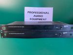 Shure UA844 UHF Antenna / Power Distribution System Unit Wideband 470 - 952 MHz