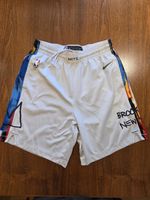 Nike Brooklyn Nets Shorts Mens Large 38 White City Edition Jean-Michel Basquiat