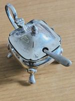 Silver Plated Mustard pot with spoon and glass liner weight 91g 3x2x2 inches