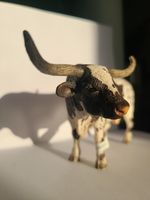 Schleich Texas Longhorn Bull/Cow – Retired Farm World Figure