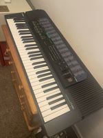 Casio CT-680 61 Key Electronic Keyboard vintage rare