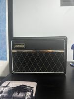     Rare Oasis Vox Amplifier Box  VERY RARE  OASIS CD  set * £675   