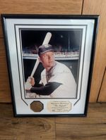 Mickey Mantle Steiner Highland Mint Signatured Photograph And Coin  66/99 COA