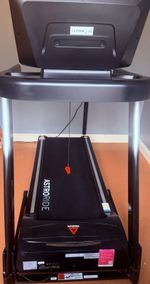 Reebok Astroride A2.0 Foldable Treadmill Running Machine Excellent Condition
