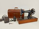 Antique Singer AC682401 Sewing Machine W/ Foot Motor Controller & Motor B.U.7-E
