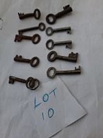 Antique/Vintage Cabinet,Writing Desk Keys.Lot No.10