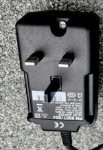 Fluke PM8907 Scopemeter AC-DC Adapter Power Supply 15V 300mA Original