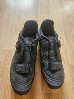 Giro Boa Cycling Clip On Shoes Size Euro 40 Shimano Clips