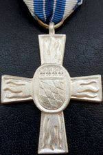 ✚9750✚ German post WW2 Bavarian Fire Service Merit Cross Silver 40 Years Service
