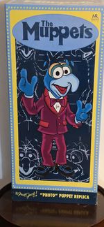 Master Replicas The Muppets GONZO Photo Puppet Replica Complete 