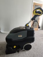 Kärcher BRC 40/22 C Walk-Behind Corded Carpet Scrubber, Cylindrical Brush