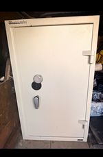 Chubbsafes CS1200 Large Cupboard Safe Key Lock 60min Eurograde 1 2 Keys