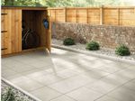Richmond Smooth Natural Paving Slab 450 x 450 x 32mm - 1m2/2m2/3m2/4m2
