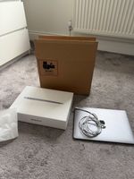 MacBook Air M1 2020 13” 256GB SSD 8GB RAM Apple Laptop – 86% Battery Health