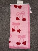Cupcakes & cashmere Marshalls Pink Hearts & Bows throw blanket USA