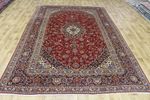 Stunning handmade Oriental wool carpet with fine floral design 300 x 205 cm