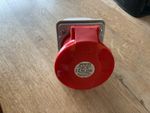 32 Amp 4 Pin 415V Red Socket 3 Phase IP44 Industrial new R5