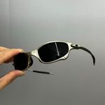Vintage Oakley Juliet Wrap Oval Sunglasses Black Iridium Anti-Glare Lenses