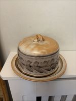 Winrow Studio Pottery Cheese Cloche / Lidded Serving Dish – Vintage Stoneware 9”