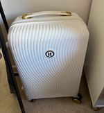it White Hard Shell Spinner (4) Suitcase Modern Unisex Solid