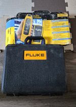 Fluke 2042 Cable Locator Kit 2042T/2042R with Case, Telephone/Electrical
