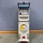 SISRAW325V Equivalent 40AMP RCCB SWITCHED INTERLOCKED RCD SOCKET (3P + N + E)
