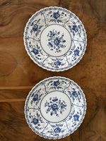 Vintage Johnson Bros INDIES Blue & White  Dinner Plate 10 "