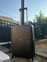 Hard Samsonite Roller Spinner Suitcase Black with Built in TSA Lock & 4 wheels