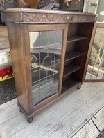 Antique 20th Century Solid Oak Bookcase With 3 Adjustable Shelves And Leaded