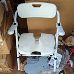 Foldable Shower Chair  Adjustable Non Slip 150kg White RRP £99.00 BARGAIN PRICE 