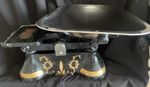 Vintage Cast Iron Balance Scales With Lots Of Weights