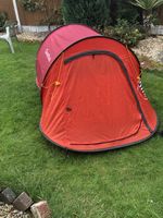 Quechua 2 Seconds Pop-Up Tent/Festival and Camping + Easy Carry Bag/Collection