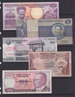 5 Worldwide Uncirculated to Circulated Banknotes - Countries as Shown (348)