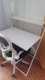 ✨ White Wooden FOLDABLE Desk & Shelf with Office Chair ✨