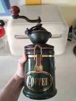 Vintage Manual Coffee Grinder (functional)