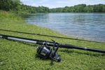 FISHING CARP KIT  CARBON CARP ROD 13FT AND FREE RUNNER REEL COMPLETE WITH LINE X