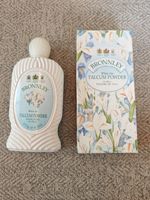 BRONNLEY PINK BOUQUET TALCUM POWDER 200G./7 OZ NEW IN BOX RARE