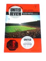 1967/68 CHARITY SHIELD*** TOKEN INTACT No 1*** MANCHESTER UNITED PROGRAMME