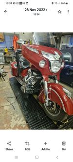 Indian Chieftain In Mint Condition Very Very Low Milage One Owner From New.