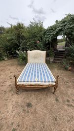 Gorgeous Original French Single Bed Chateau Living Cottage Chic Base Included
