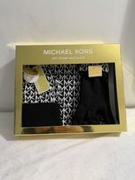 NEW MICHAEL KORS LOGO HAT, SCARF & GLOVES SET R.R.P. $98.00 new and boxed 