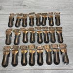 Lot of 24 Used Vintage Clipper Copper Wash Metal Stair Carpet Clips Grippers