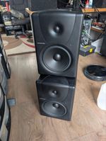 Mackie MR8 Powered Studio Speakers (Pair) good condition