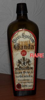 ANTIQUE  OLIVE CASE GIN MAISON VIANE GENT XXXXX RARE COAT OF ARMS LABEL -ONE OFF