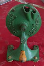Vintage Spong Bean Slicer No.103