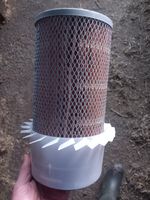 Outer Air Filter Suitable For - Ford & Fordson models , 7700. 