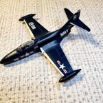 Vintage Fighter US Navy Grumman F9F-5 Panther Jet Solid Metal Model VF-112
