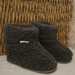 100% Sheep Wool Boots Cozy Foot Slippers Hard Sole Sheepskin Womens Mens Grey