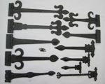 IN 7 DESIGNS- 1 pair Black Antique old English country door gate tee t hinges