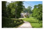 IWC1554 - Isle of Wight - Northcourt Hotel & Grounds in Shorwell - photo 6x4